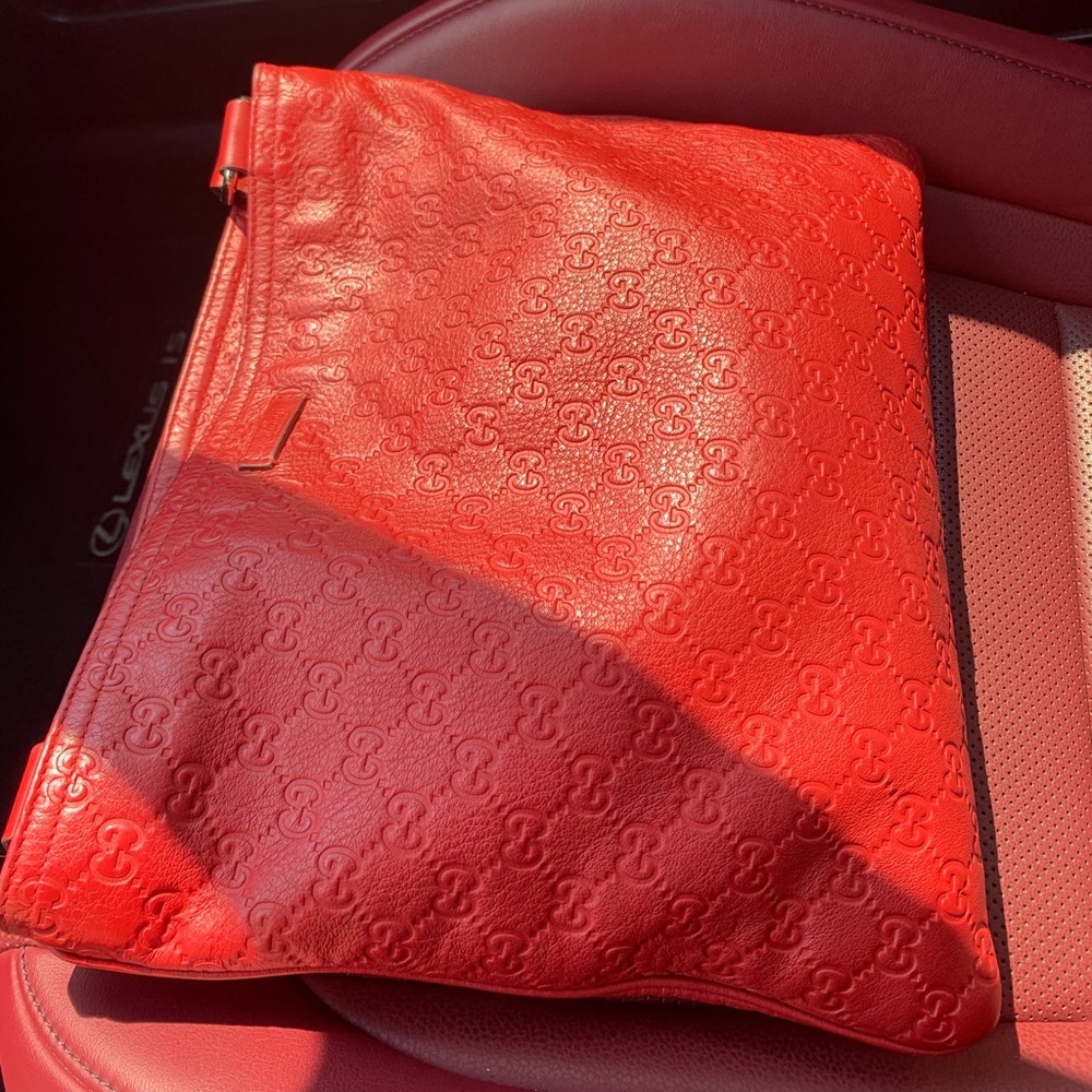 Gucci Messenger/clutch bag‼️